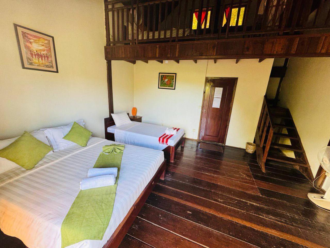 Ratanakiri Paradise Hotel & Restaurant Banlung Quarto foto