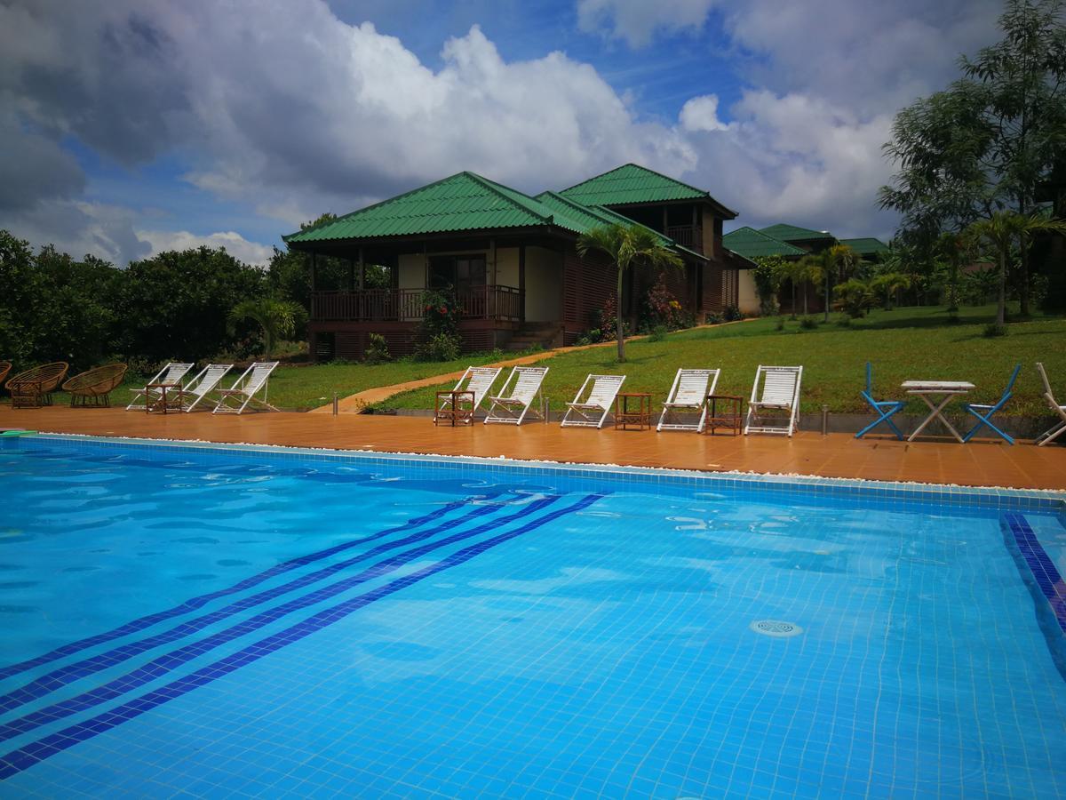 Ratanakiri Paradise Hotel & Restaurant Banlung Exterior foto